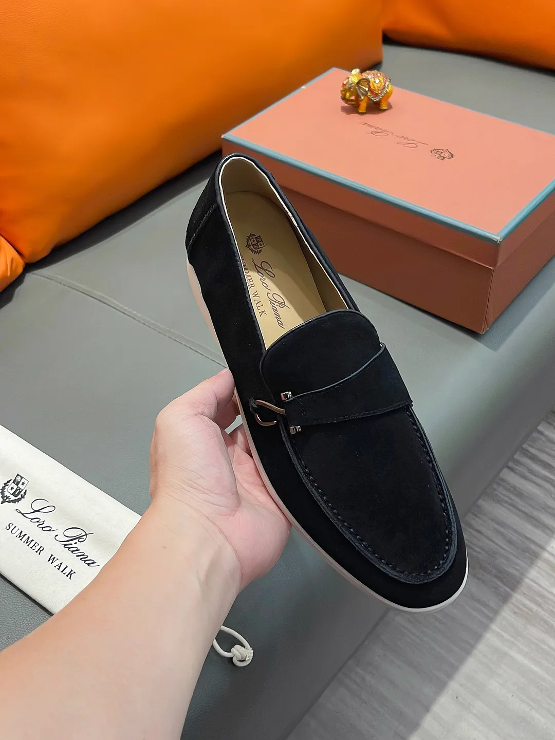 Men's shoes LORO PIANA "LP" P420 Regular size: 38-44 (casual shoes) Product materials: Selected high-mercerized suede upper, comfortable sheepskin lining; original outsole.